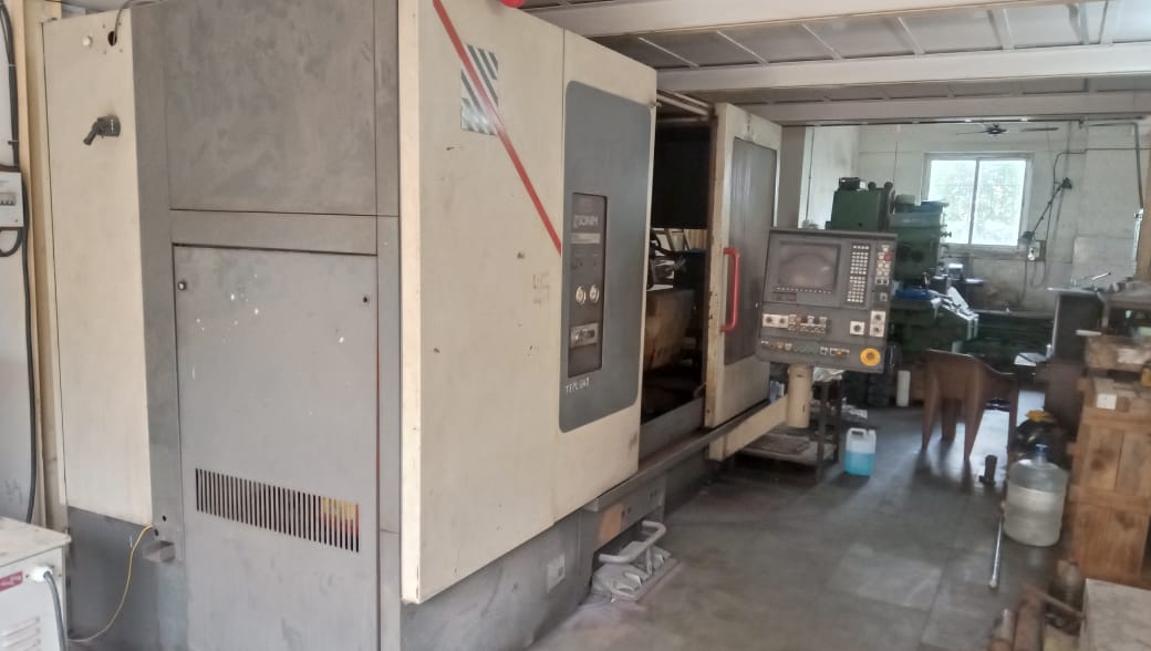 300 (chuck)  CNC Turning Machine