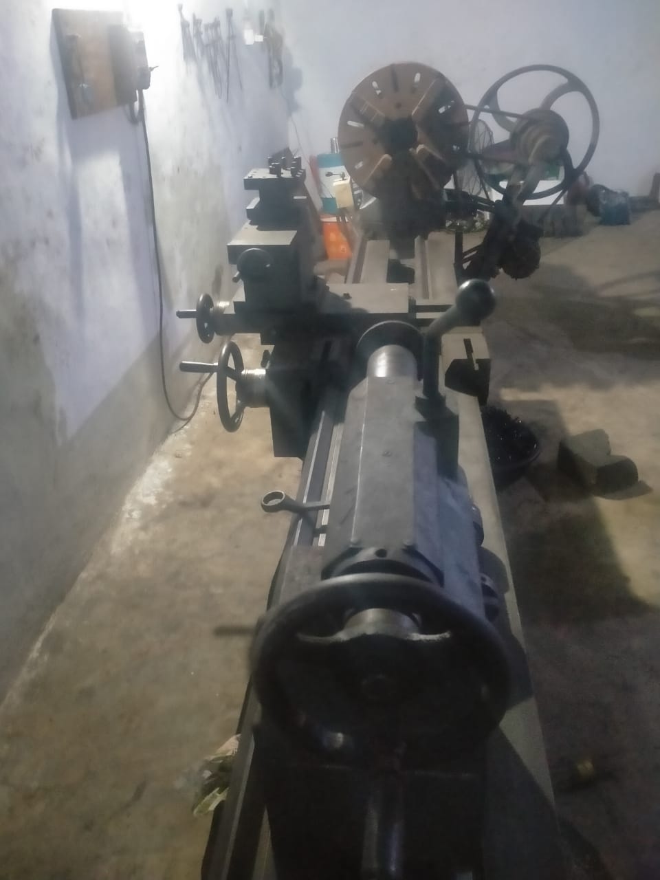 3650 mm (length) Heavy duty lathe machine