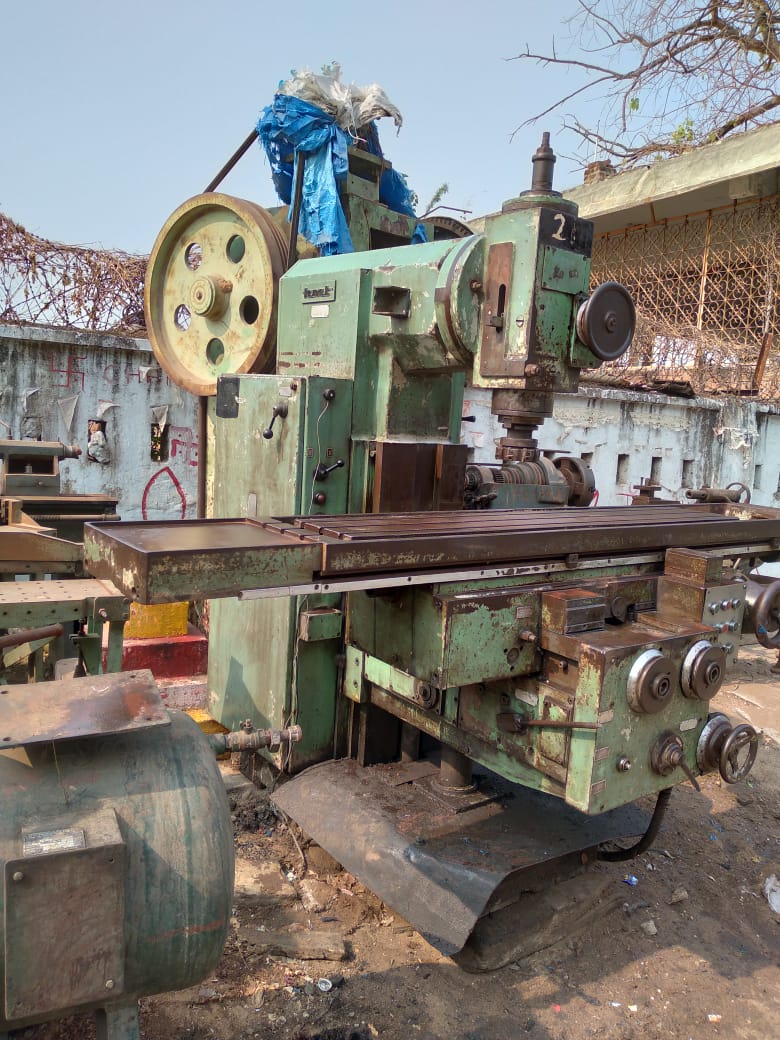 1650 x 1250 x 1250 Vertical Milling Machine