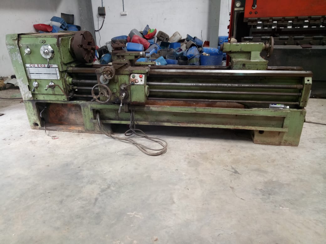 3650 X 380 X 75 (length) Heavy Duty Lathe Machine