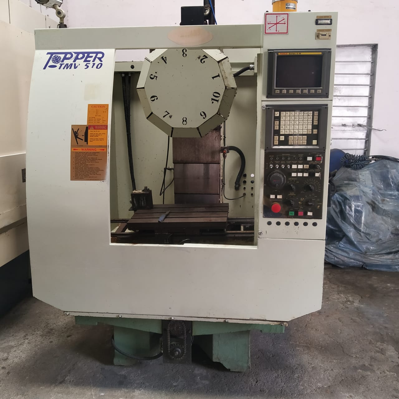 510 x 360 x 310 (Axis size) 3 Axis VMC Machine