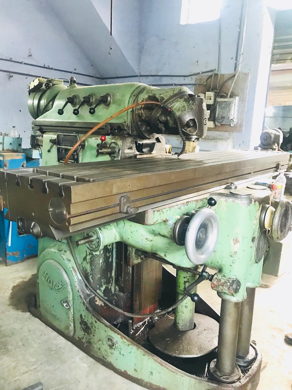 1500 x 700 x 450 Vertical Milling machine