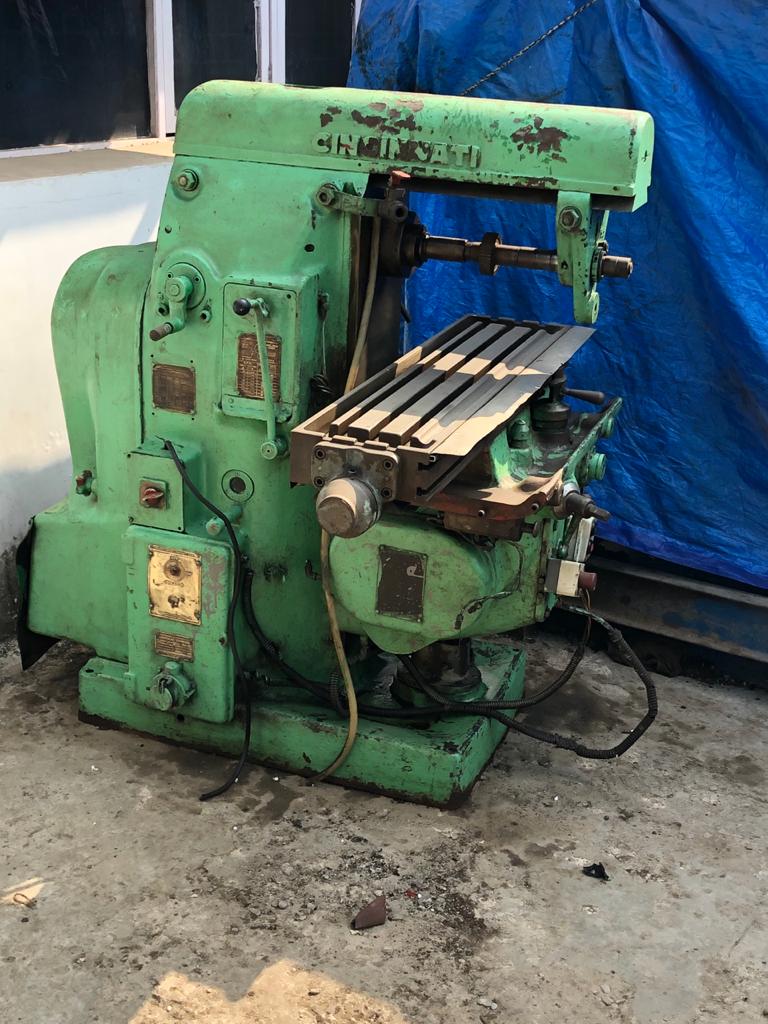 1070 x 250 x 250 Horizontal Milling Machine
