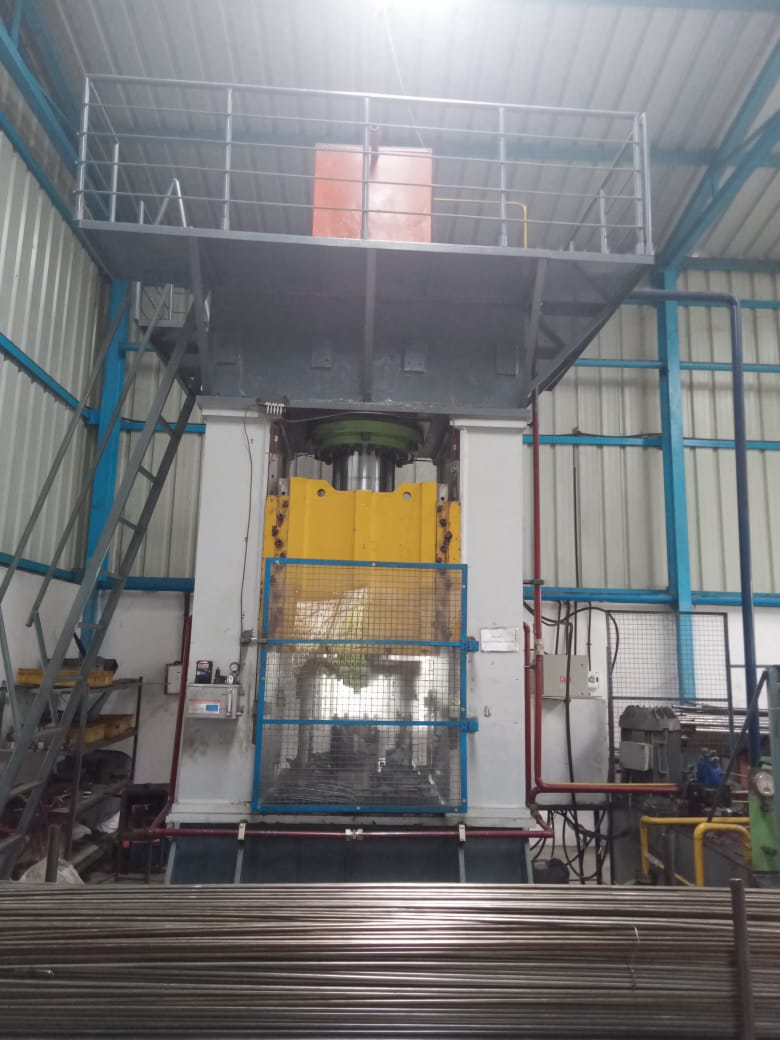 500 (Ton) Hydraulic Press Machine