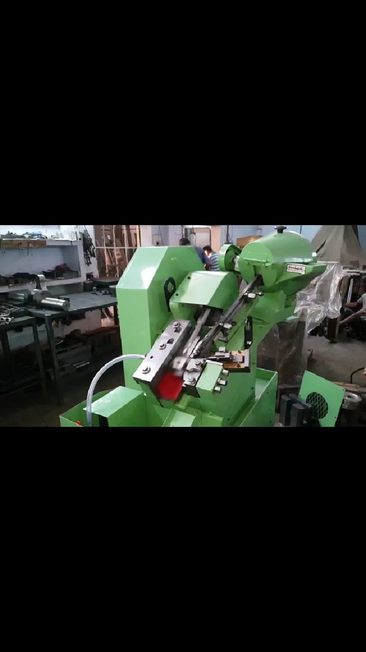 M3 X 20 Flat Die Thread Rolling Machine