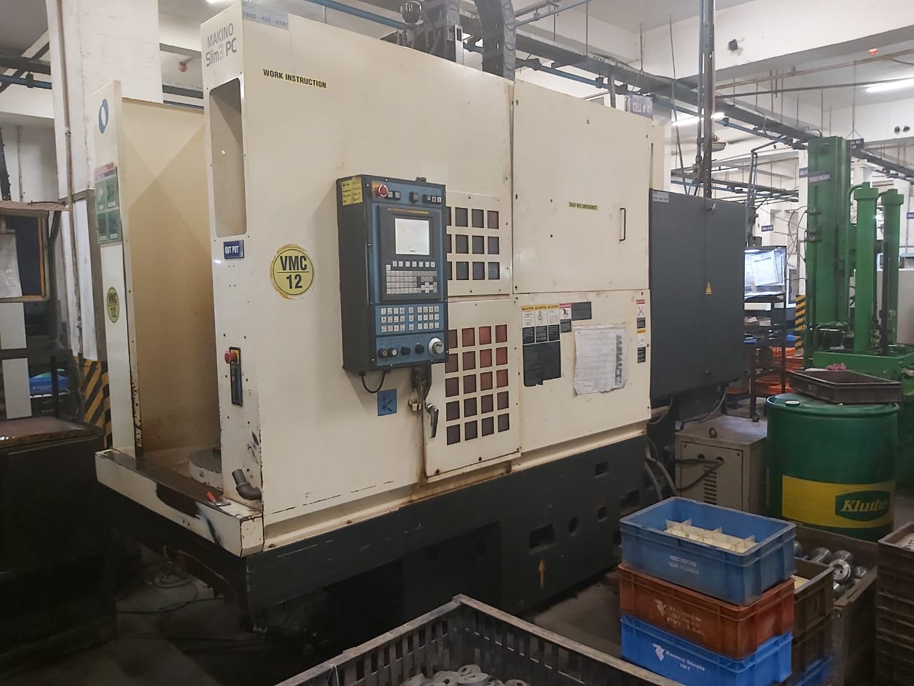 500 x 400 x 400 (Axis size) 3 Axis VMC Machine