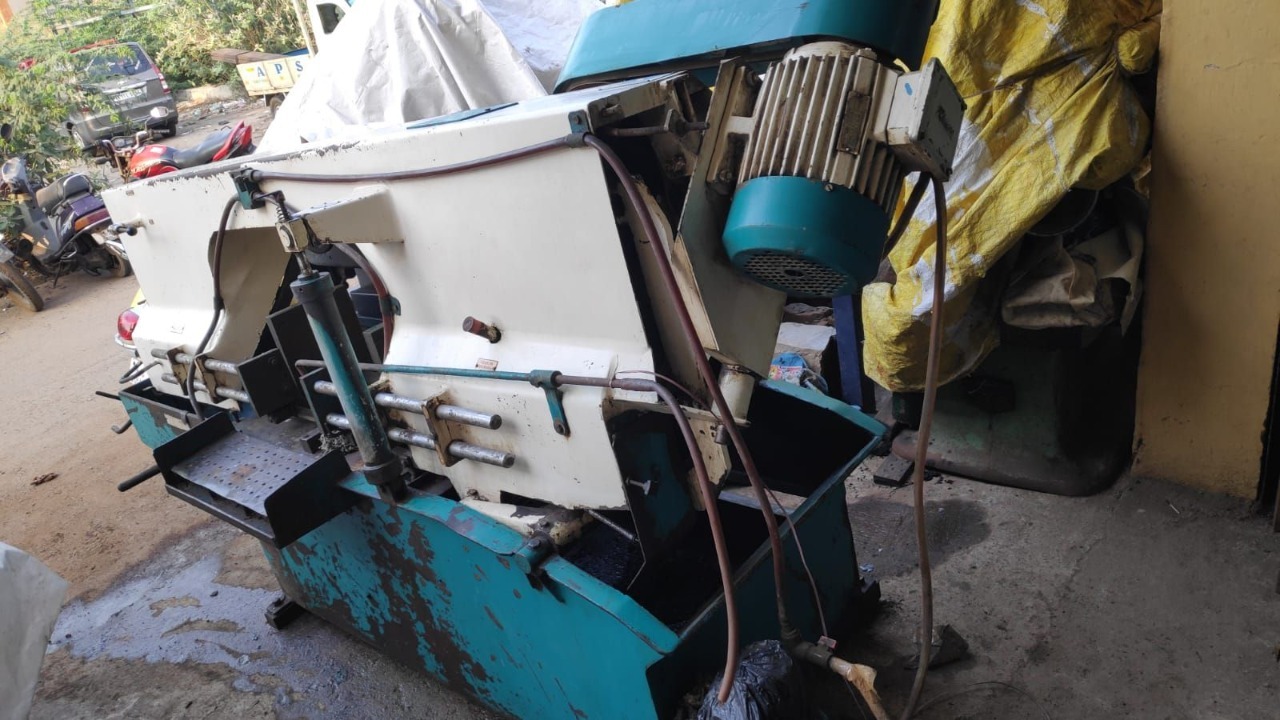 400 (dia) Medium Band Saw Machines
