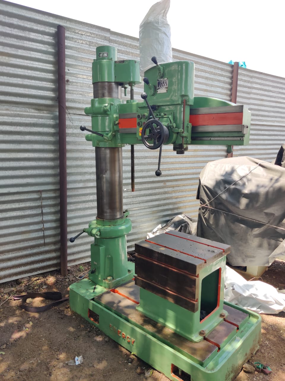 40 (capacity of drill ) Radial Drill Machine