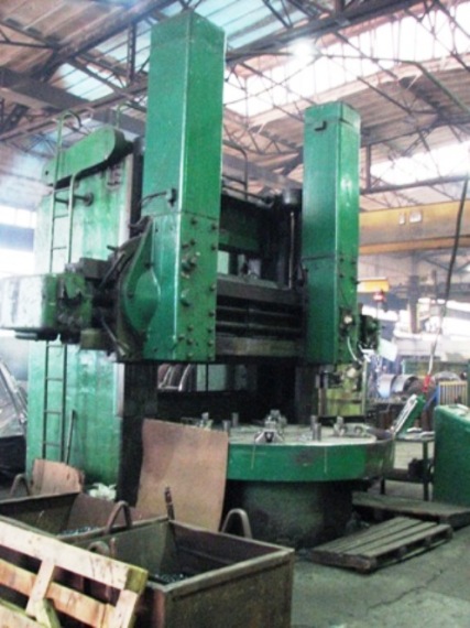 6100 x 4300 x 3500 (Table size) Vertical Turning Lathe 