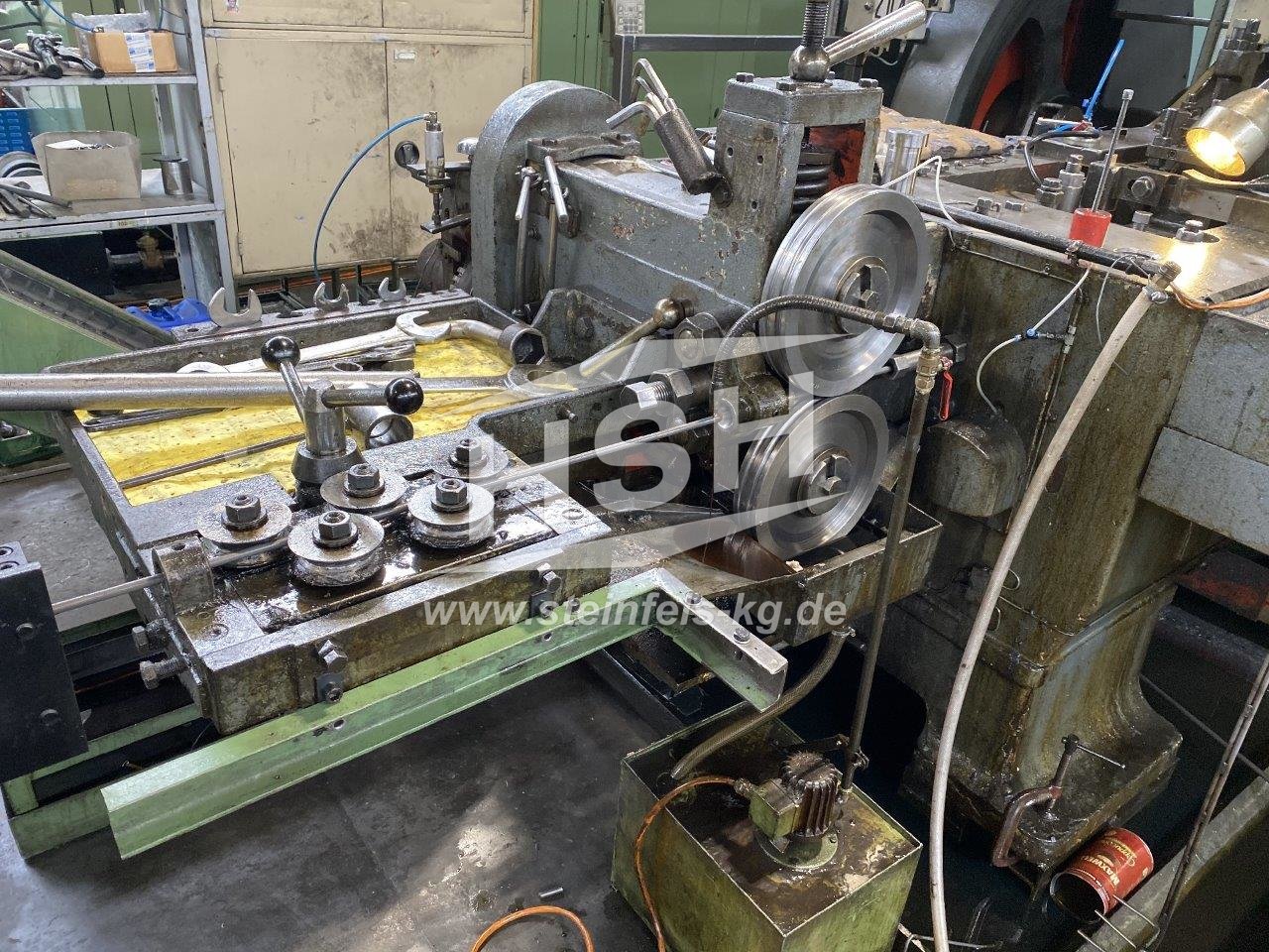 M16 X 160 1 Die 2 Blow Cold Header Machine
