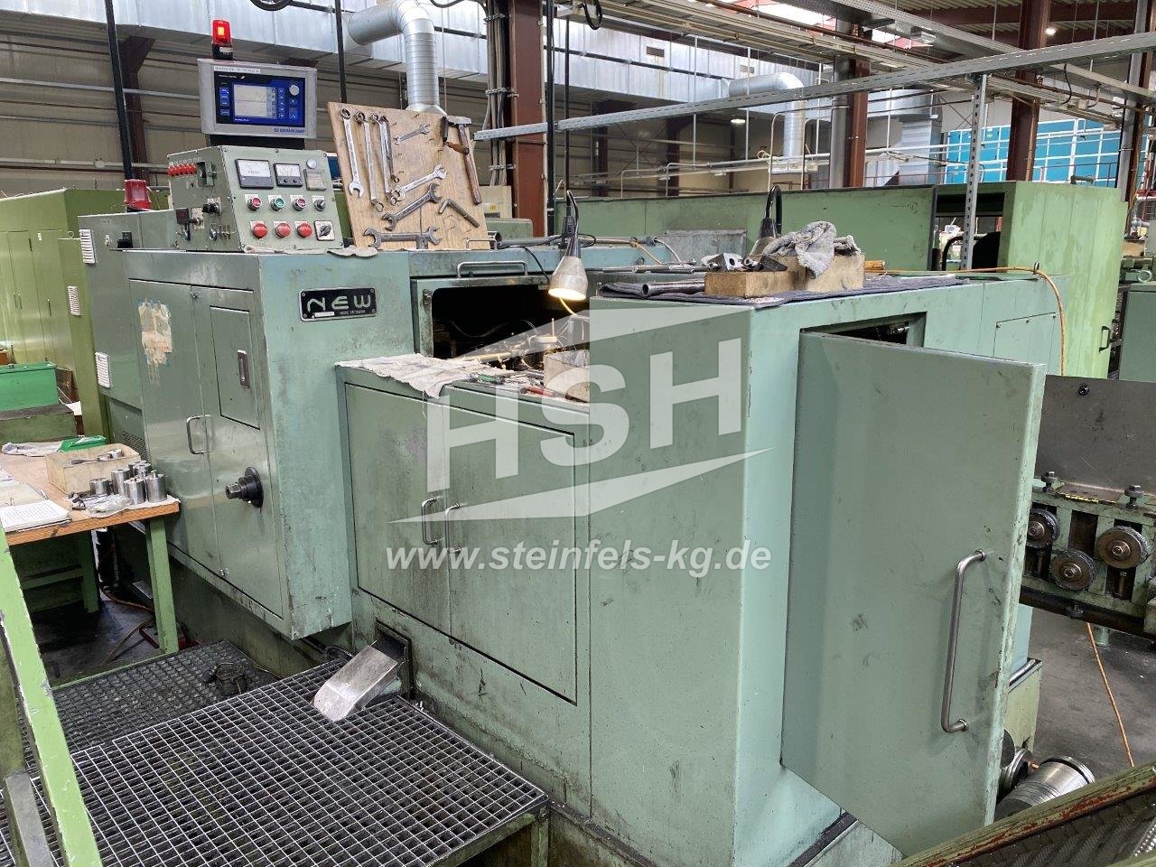 M8 X 125 2 Die 2 Blow Cold header machine 