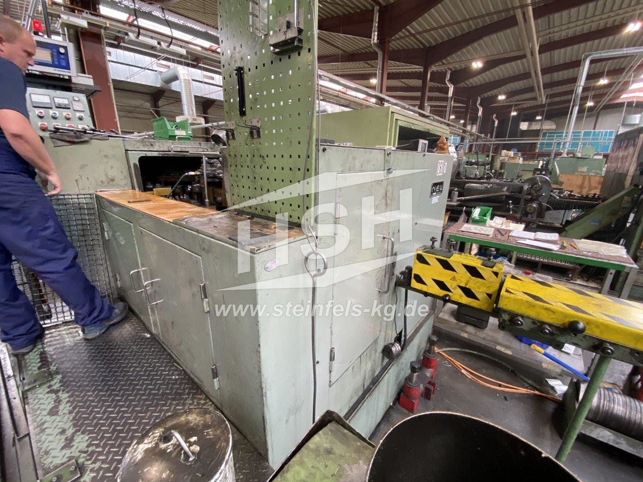 M10 x 100 3 Die 3 Blow cold header machine
