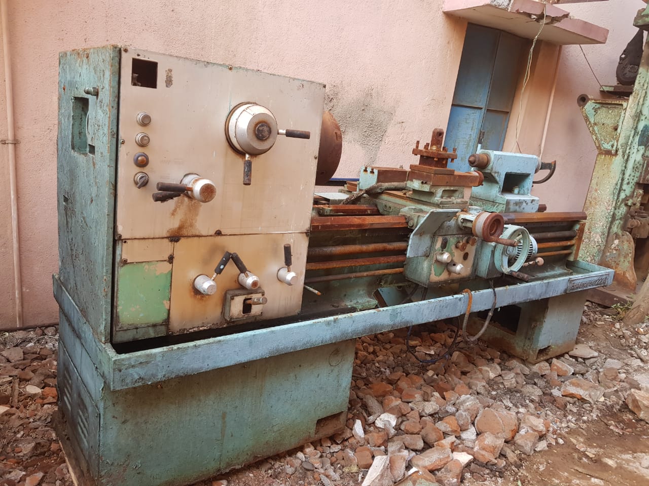 1500 x 350 x 75 mm Medium Duty Machine
