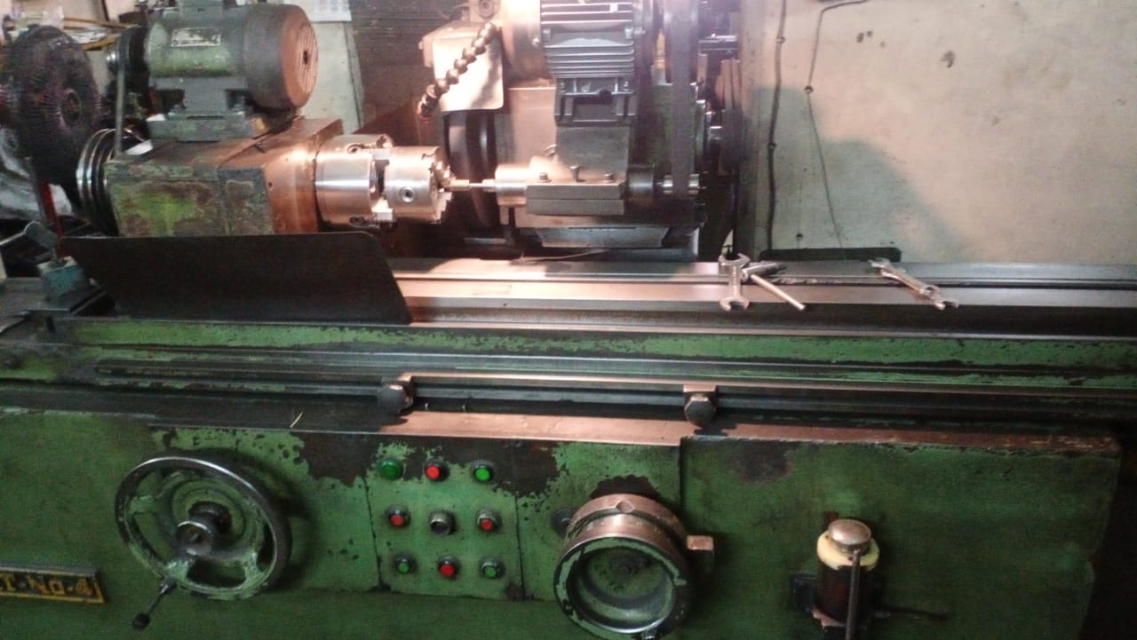 1000 x 260 Cylindrical Grinding Machine