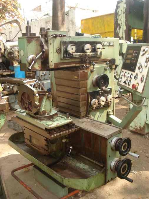 1600 x 315 x 315 Vertical Milling Machine