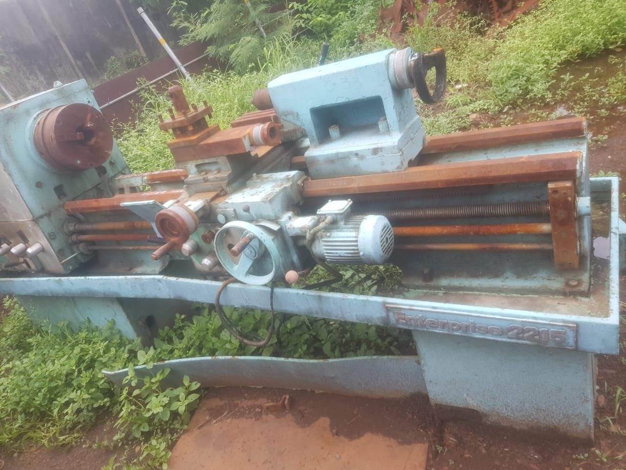 1500 x 250 x 70  Medium Duty Lathe Machine
