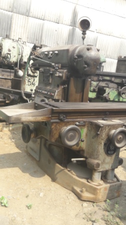 1800  X 470 X 470  Vertical Milling Machine