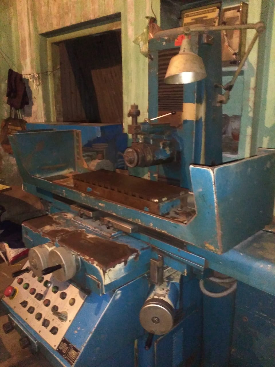 600  X 300 X 300 Surface Grinding Machine