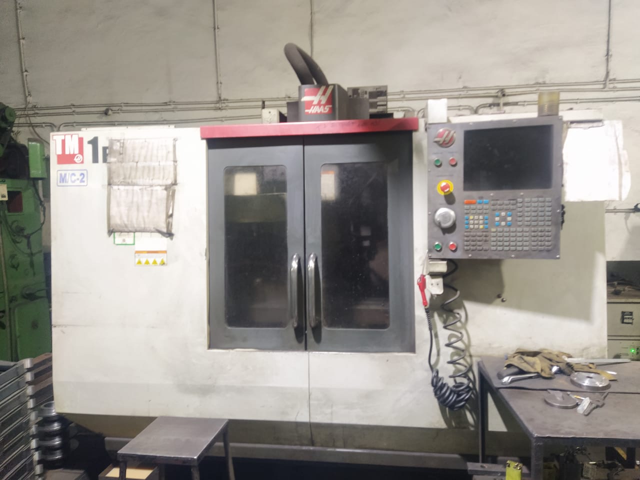 1000 X 800 X 800  (Axis Size ) 3 Axis VMC Machine