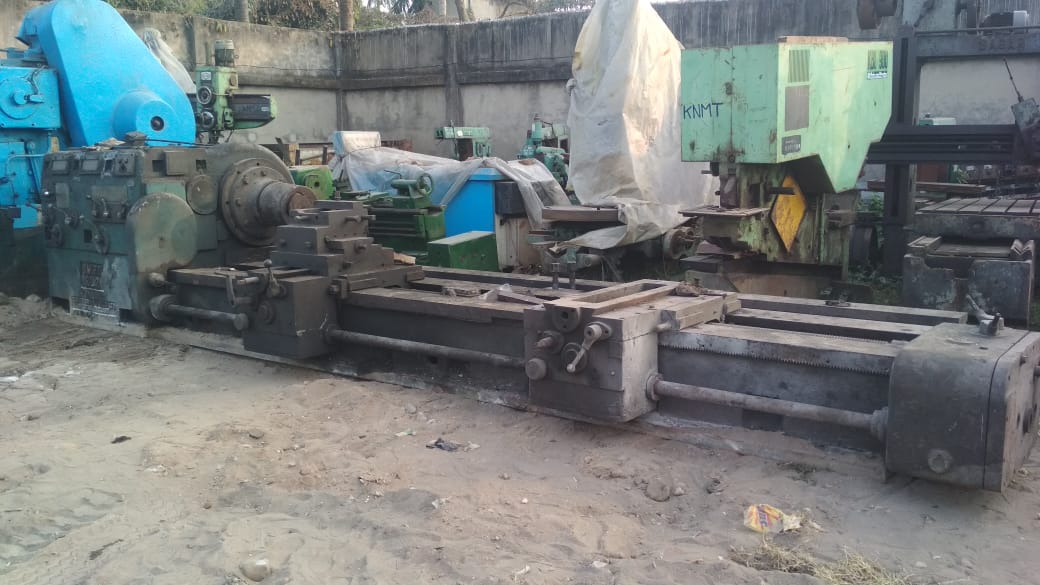 5500 x 4500 x 900 Heavy Duty Lathe Machine