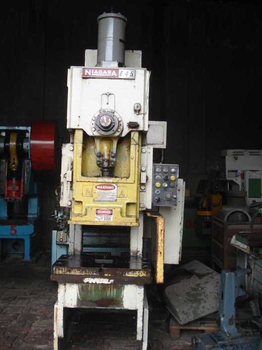 45 (Ton) Pneumatic Press Machine
