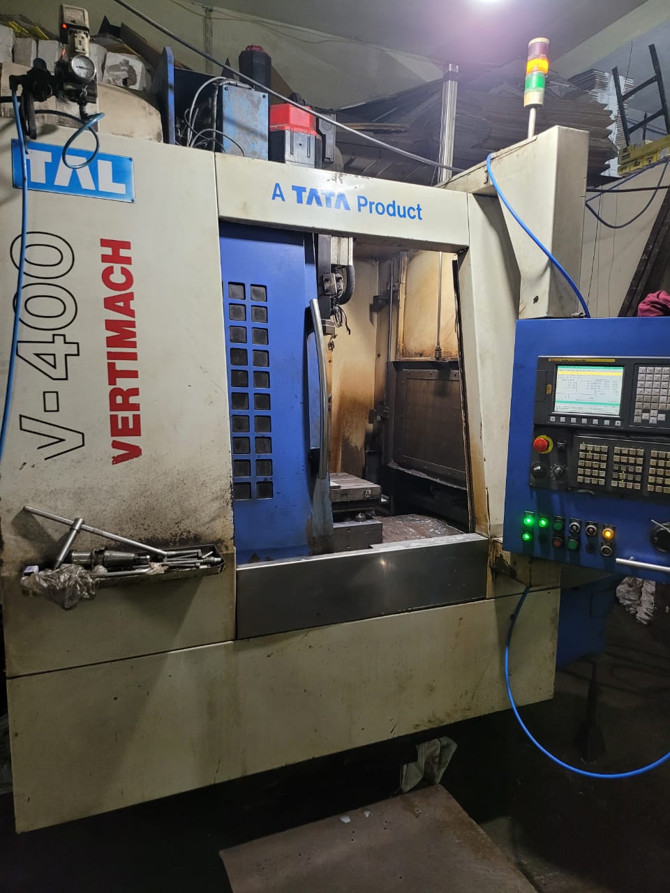 610 x 500 x 410 (Axis size ) 3 Axis VMC Machine
