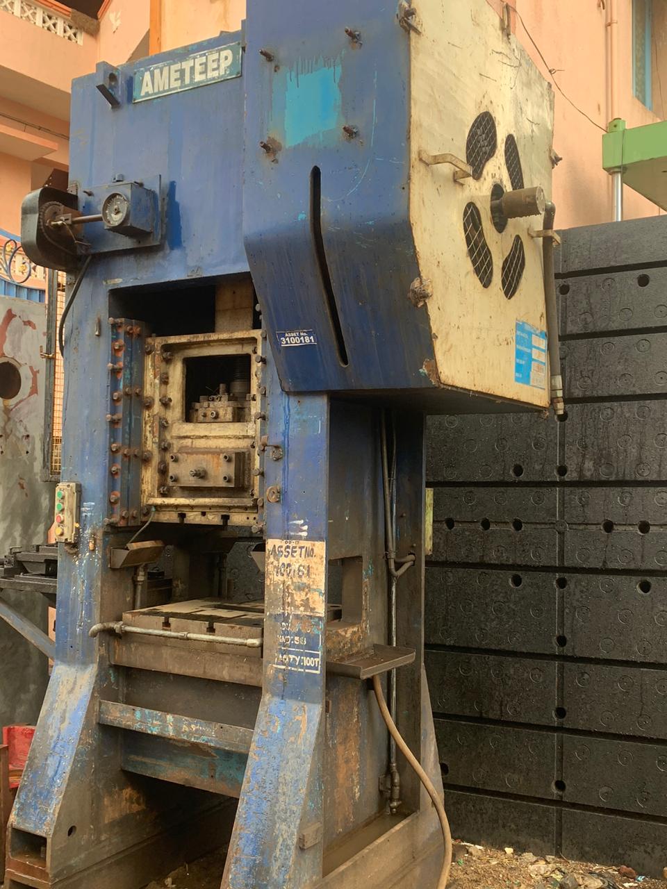 100 (TON) Pneumatic Power  Press Machine